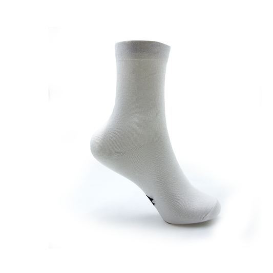 WHITE SOCKS 06E1102