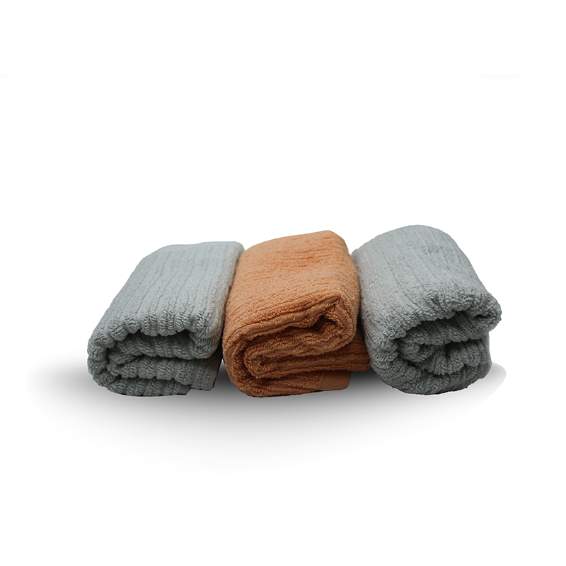MULTICOLOR TOWELS 0FE1013