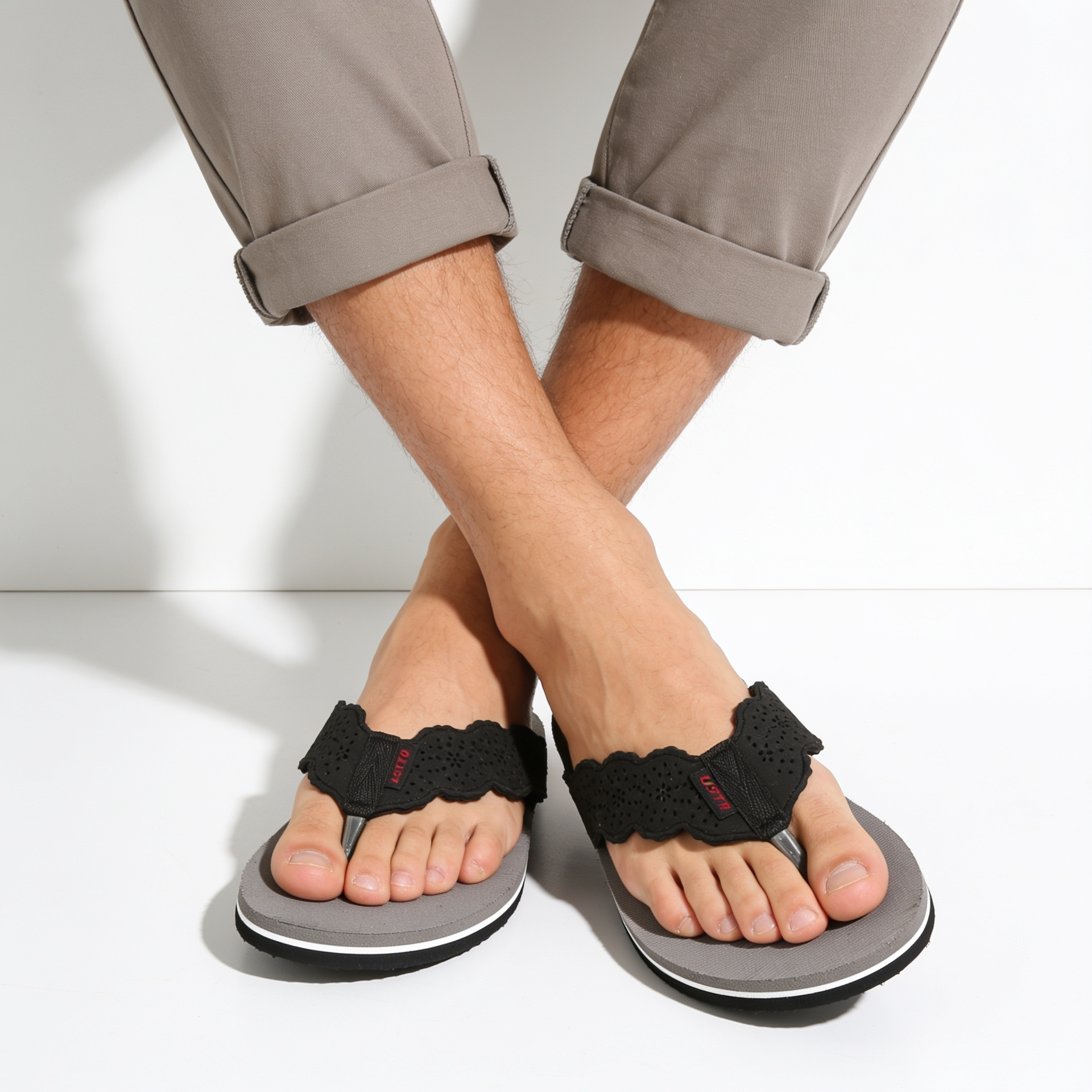 GREY SLIPPER FOR WOMEN 5611601