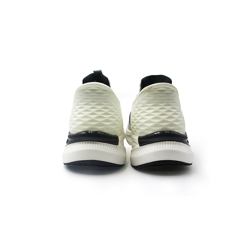WHITE SPORTS RUNNING SHOE FOR MEN 8012159